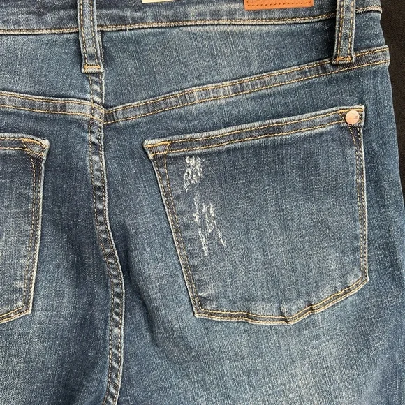 🆕 👖 NWT Judy Blue Distressed Capri Fit Jeans | Size 5/27 - Picture 7 of 13